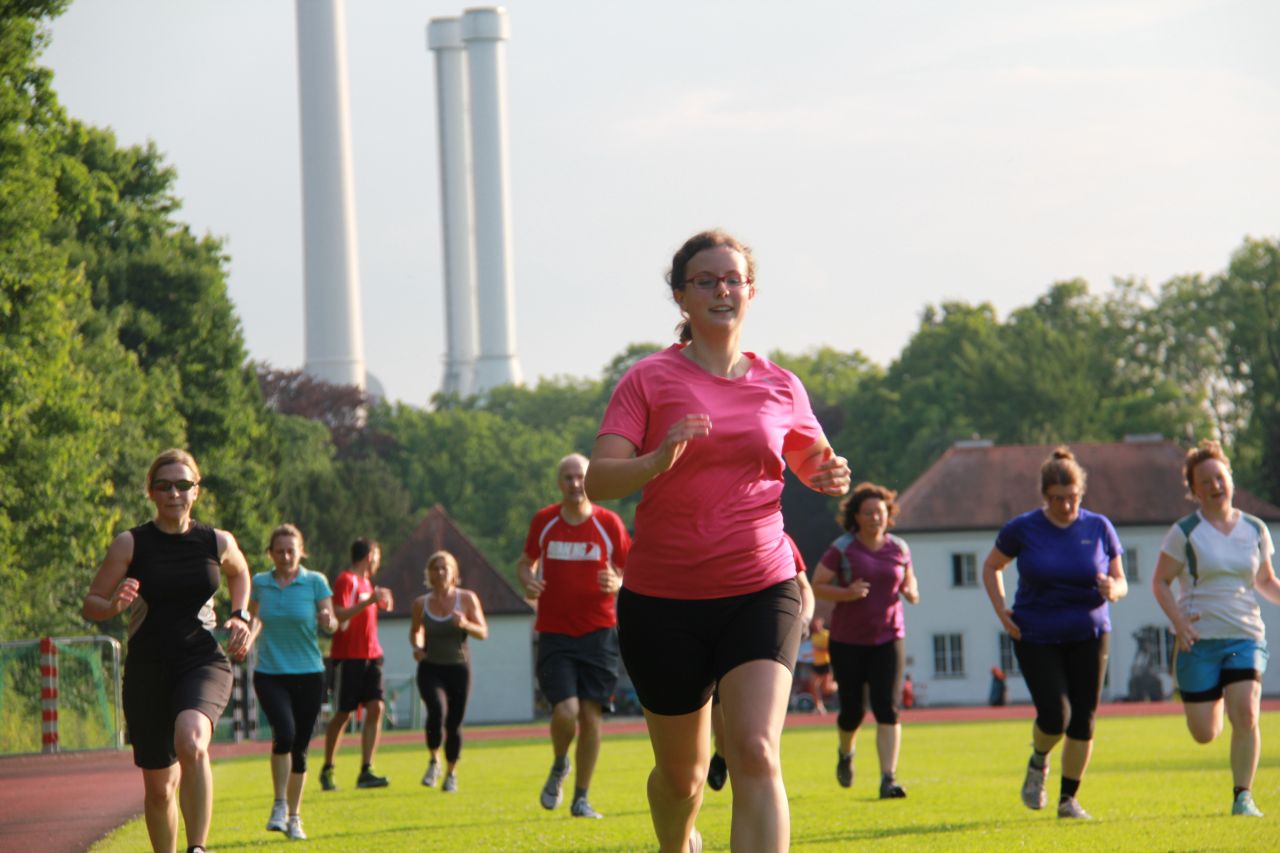 Lerne laufen! Das beste Anfänger-Lauftraining in München findest du im START Running Laufkurs