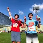 RUNNING Company_Jubel im Ziel beim München Marathon